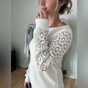 White Lace Sleeve Sweater